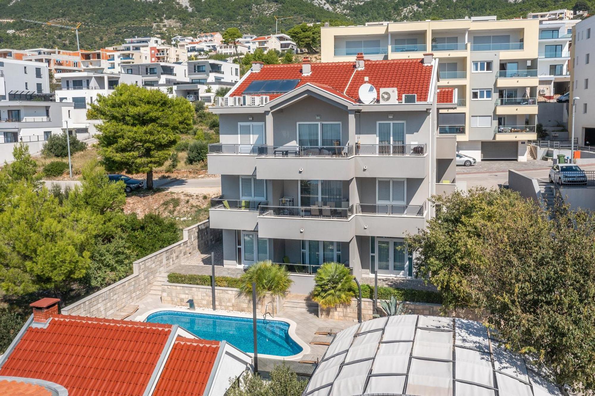 Villa Em Макарска Экстерьер фото