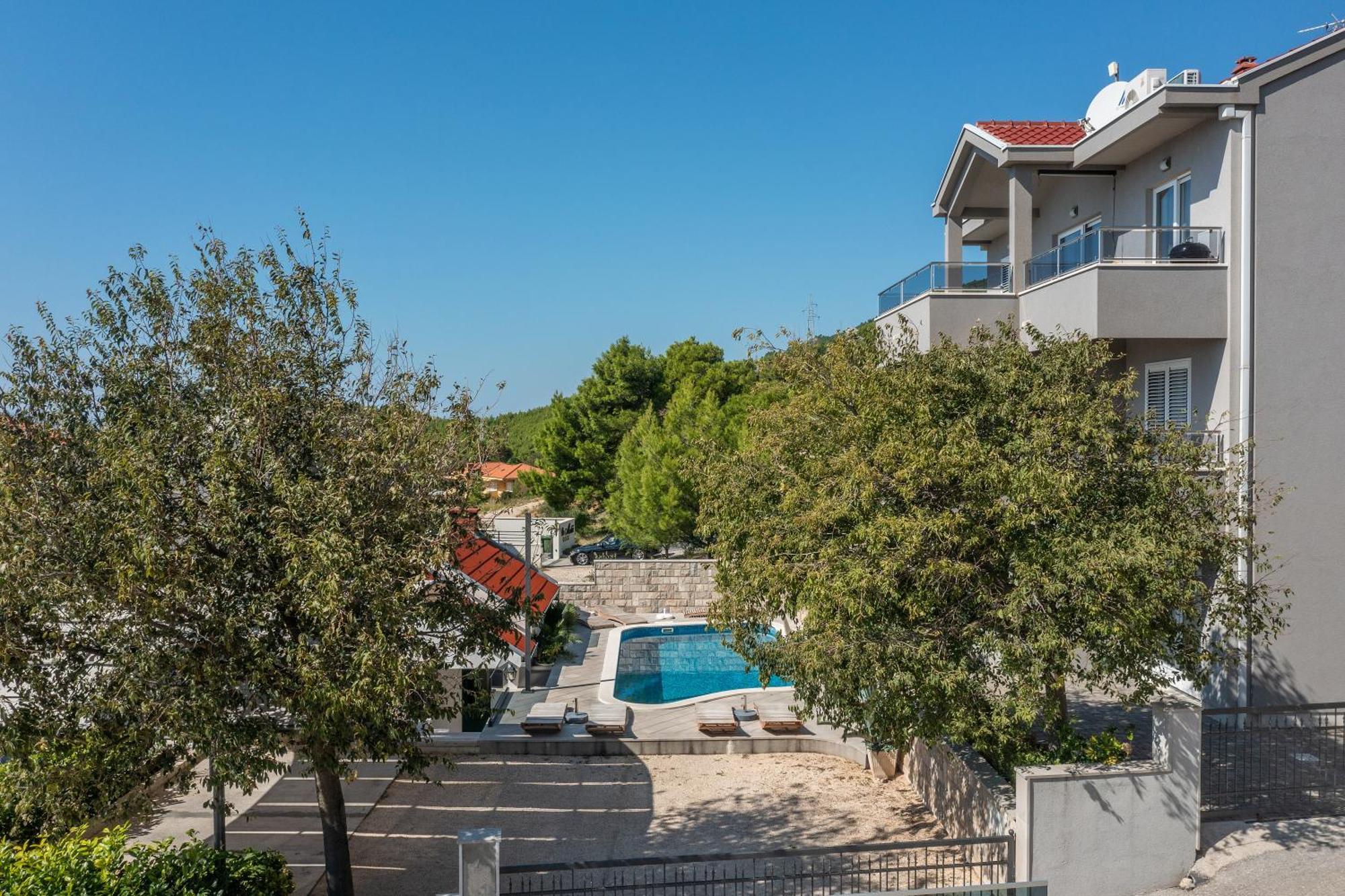 Villa Em Макарска Экстерьер фото