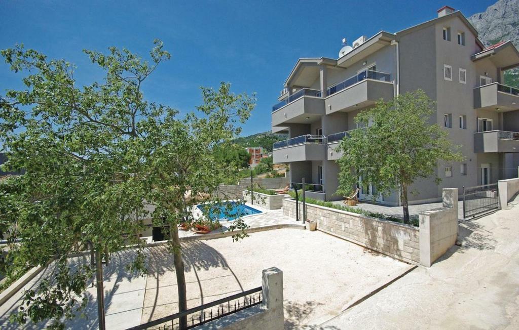 Villa Em Макарска Экстерьер фото